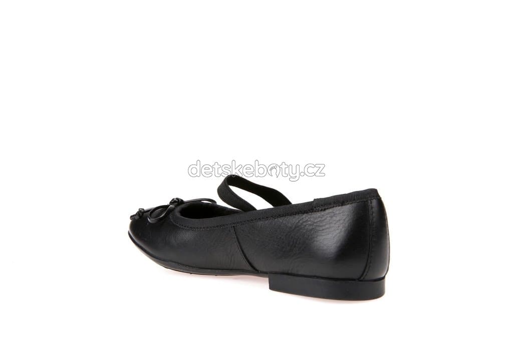 Dětské celoroční boty Geox J3455B 00043 C9997 Velikost: 33 - náhled 3