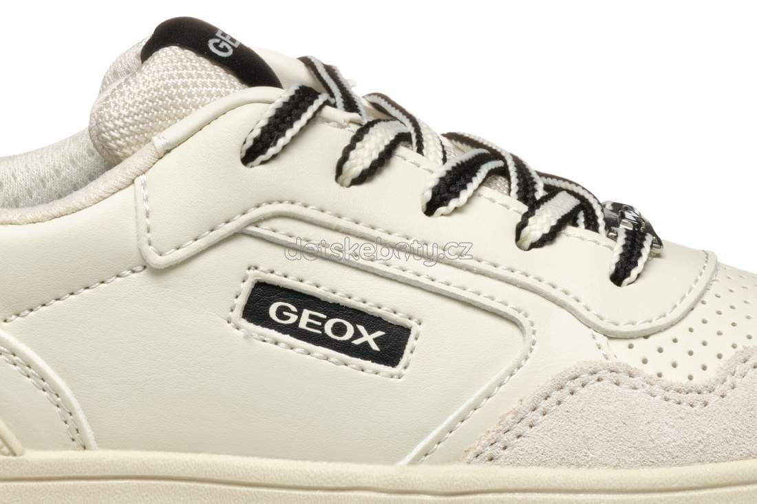Celoroční obuv Geox J55LQD 05422 C1000 Velikost: 31 - náhled 2